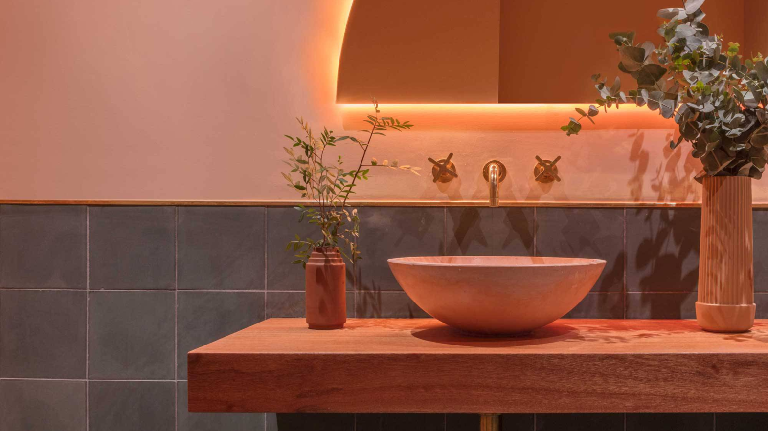 Terracotta colored bathroom curtesy of WGSN