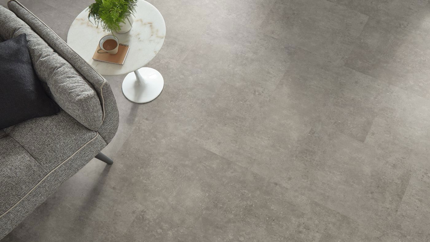 Comfortable and chic – the living room with luxury flooring